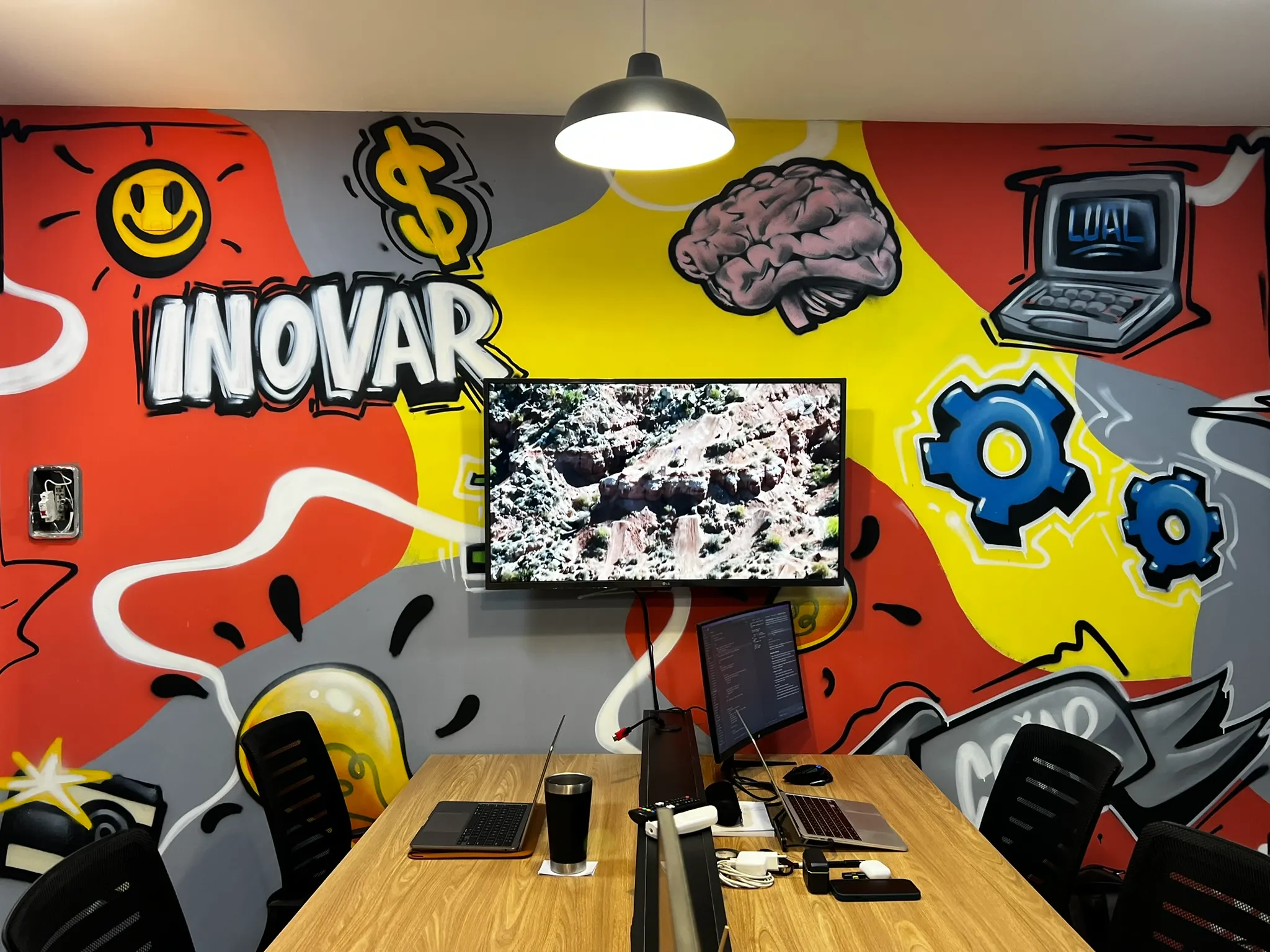 LUAL Coworking - Espaço de trabalho